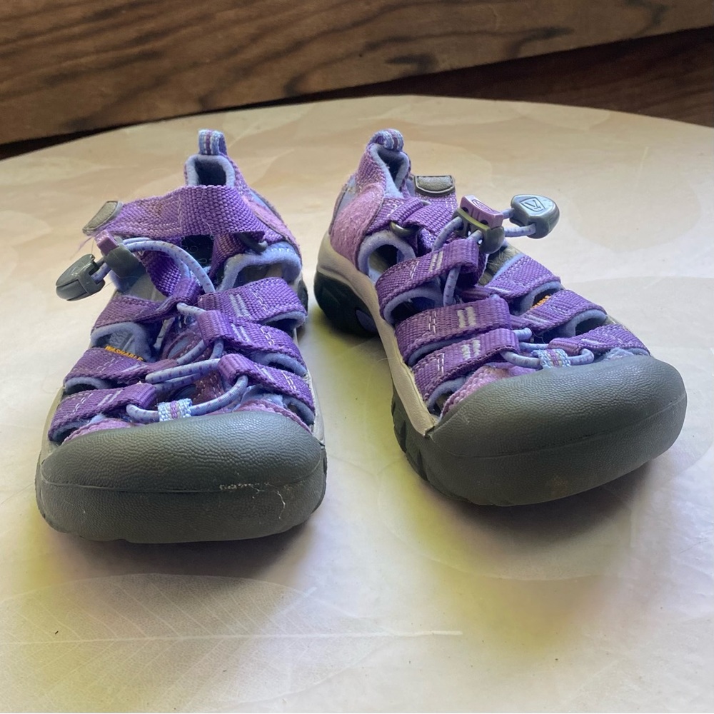 Keen Newport H2 Sandals size 11